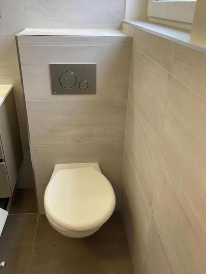 Kuenszler Apartmanhaz Zamárdi Exteriér fotografie