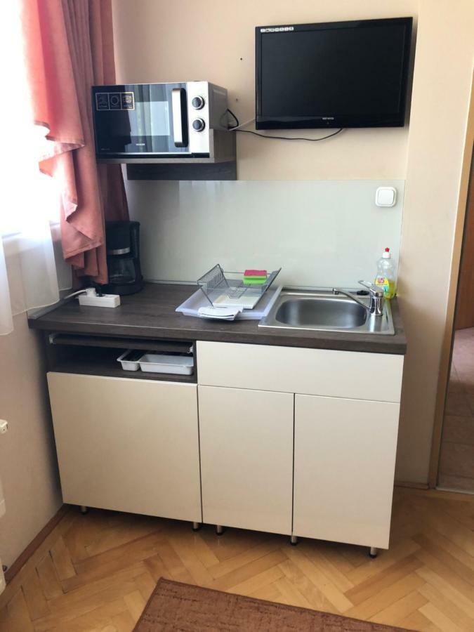 Kuenszler Apartmanhaz Zamárdi Exteriér fotografie